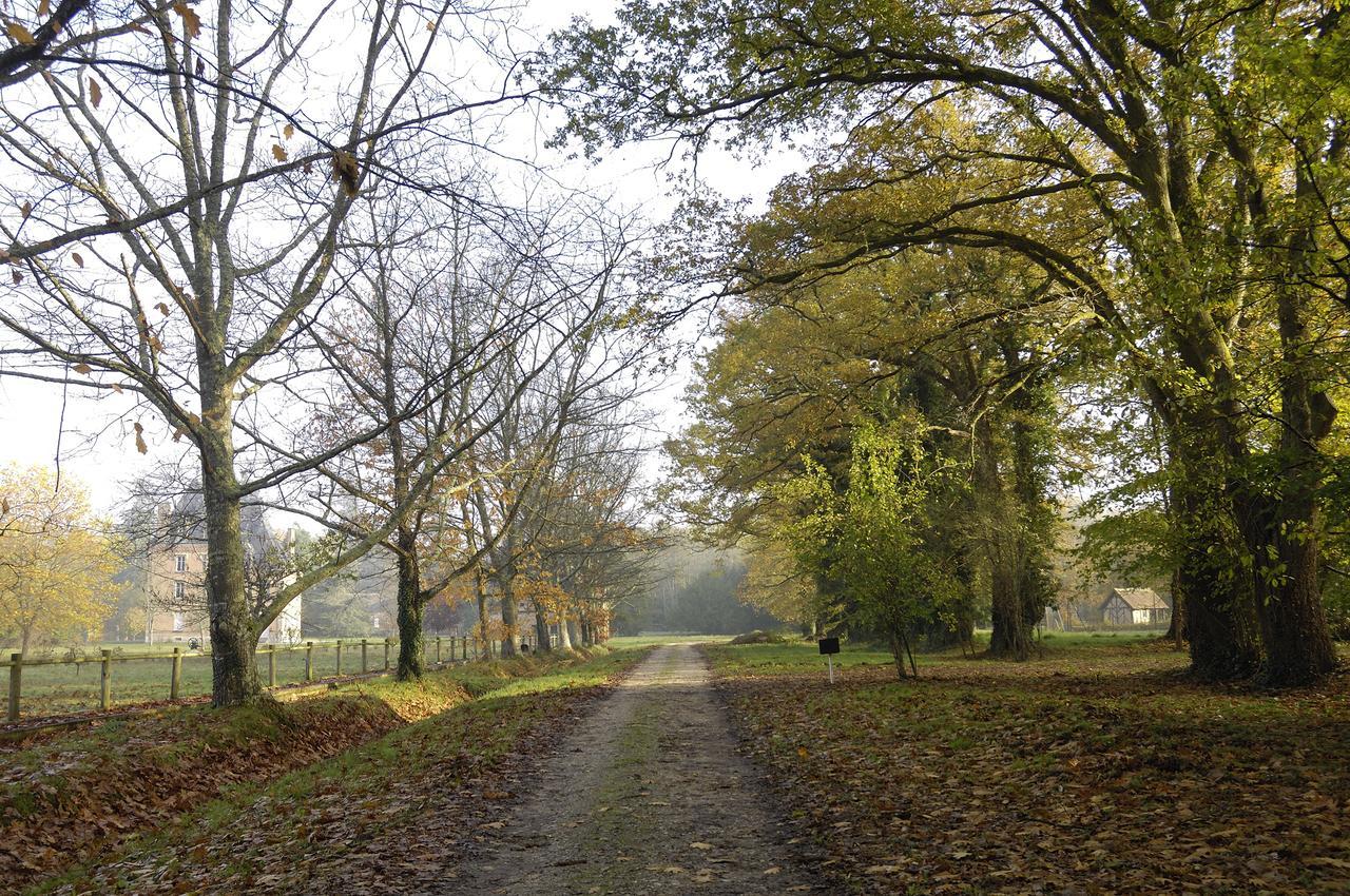 فندق Domaine De Mont-Evray Nouan-le-Fuzelier المظهر الخارجي الصورة
