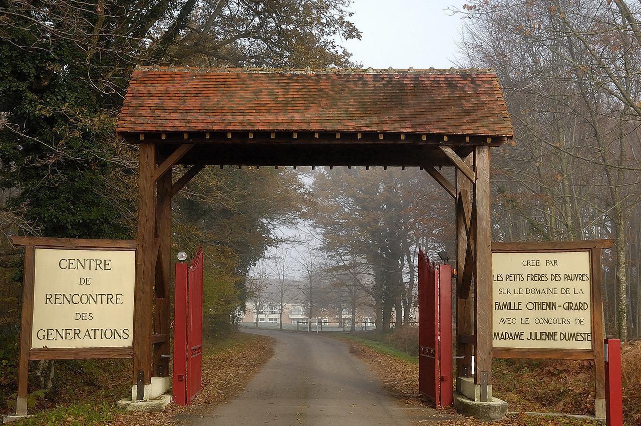 فندق Domaine De Mont-Evray Nouan-le-Fuzelier المظهر الخارجي الصورة